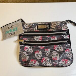 Betsey Johnson Sequin Skull Crossbody in Black and Pink ( doesn’t have a strap)